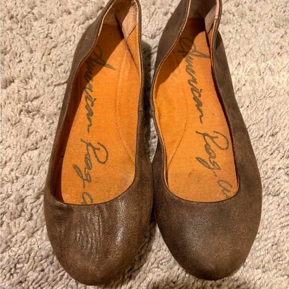 American Rag Flats - Picture 2 of 4